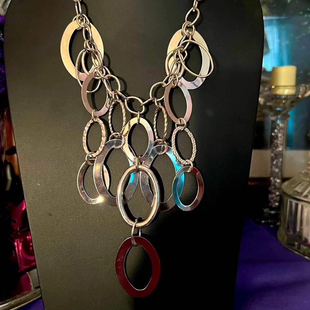 Silver Tone Necklace